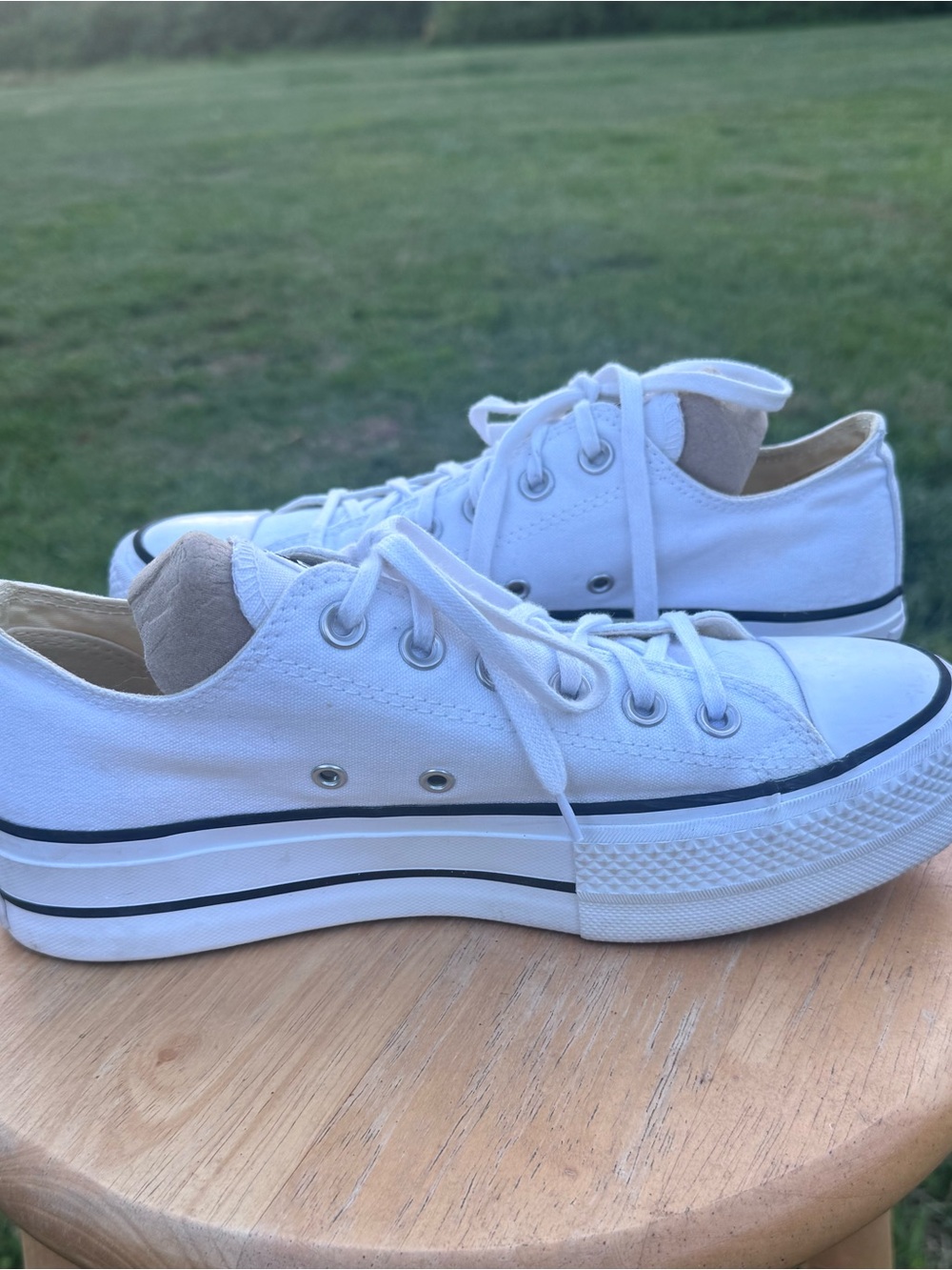 Ladies Converse Chuck Taylor All Star Platform Sneakers - Picture 6 of 7